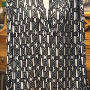 Banana Republic Black and White Patterned Top